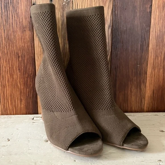 Charlotte Russe Olive Green Sock Heel - Picture 2 of 7
